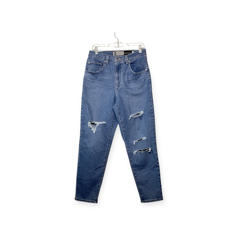 Women’s Levi’s Silver Tab Mom Jeans with distressing, size 30